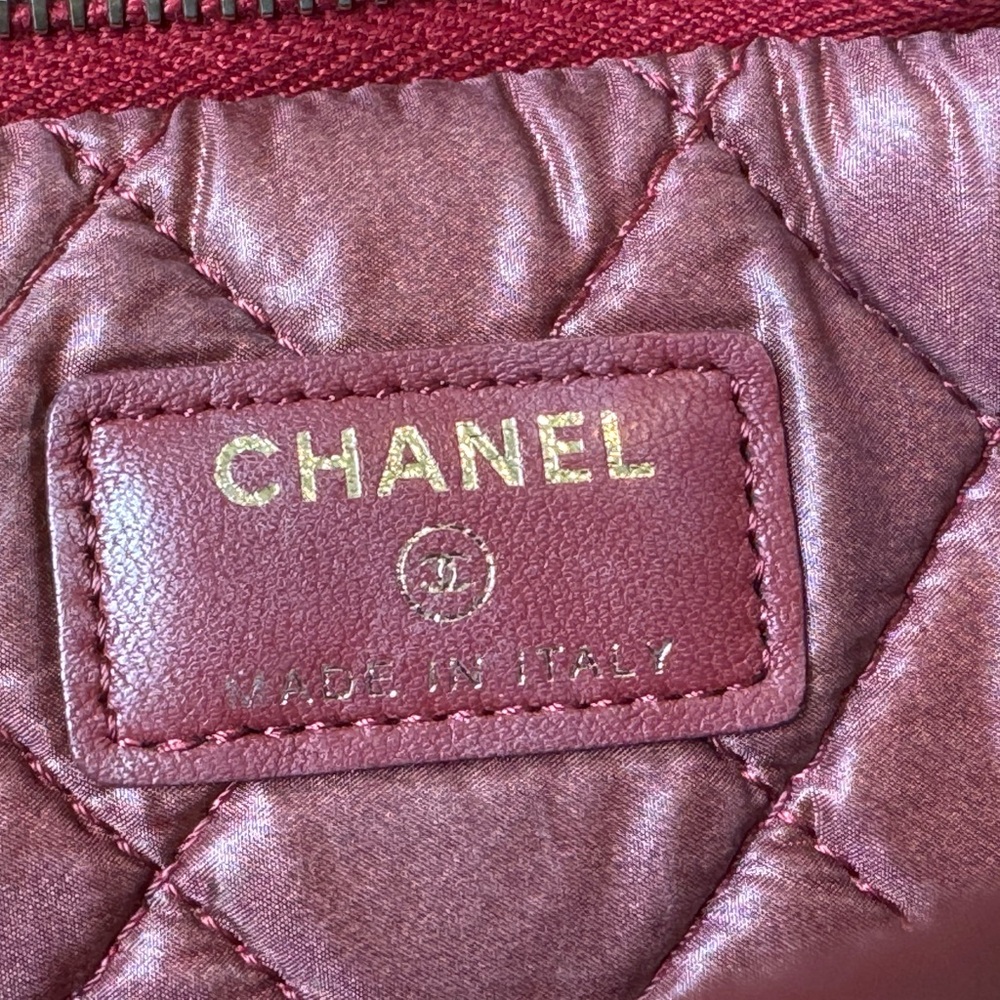 Sold ❌ Chanel Le Boy soft fold over CC clutch bag lambskin - Picture 11 of 13